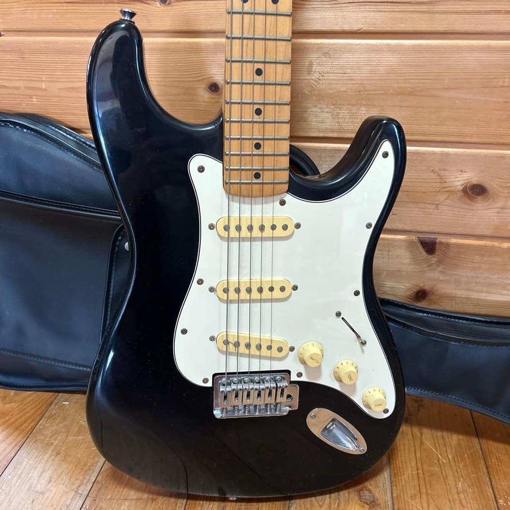 Mavis Ishibashi Custom Stratocaster