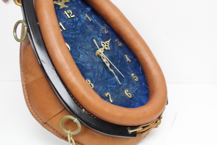 Classic Saddle Clock- Elegant Equestrian-themed Wall Clock for Home Decor