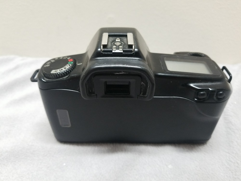 Canon EOS Rebel 35m Camera (B14)