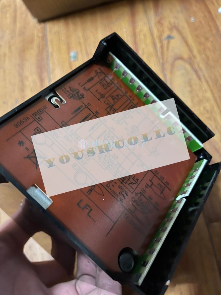 1PCS SIEMENS LFL1.333BT Control Box Burner Controller