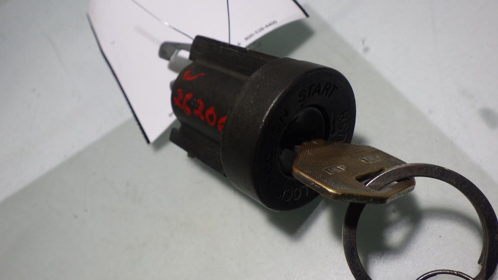 96 MITSUBISHI 3000GT Ignition W/Key