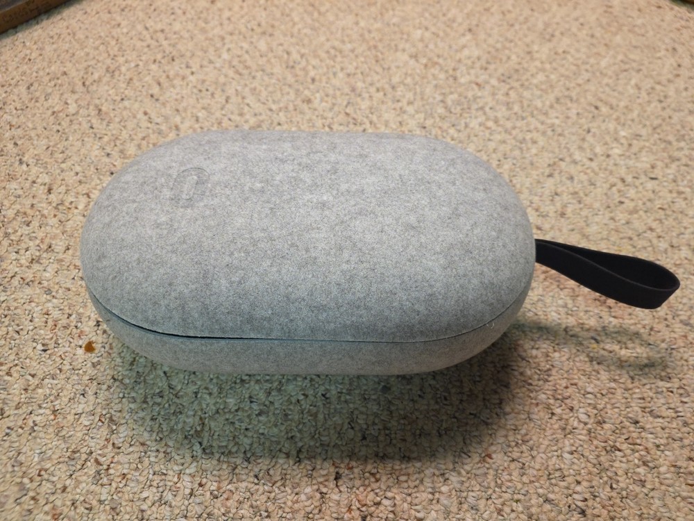 Official Oculus Quest 2 Carrying Case