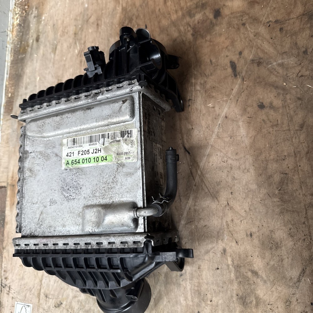 2016 MERCEDES E CLASS INTERCOOLER RADIATOR A6540101004