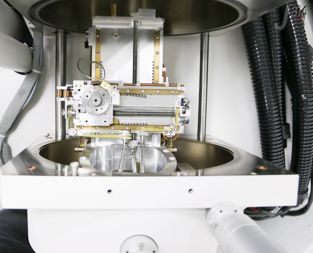 38981 FEI ELECTRON MICROSCOPE, NOVA NANOSEM 430