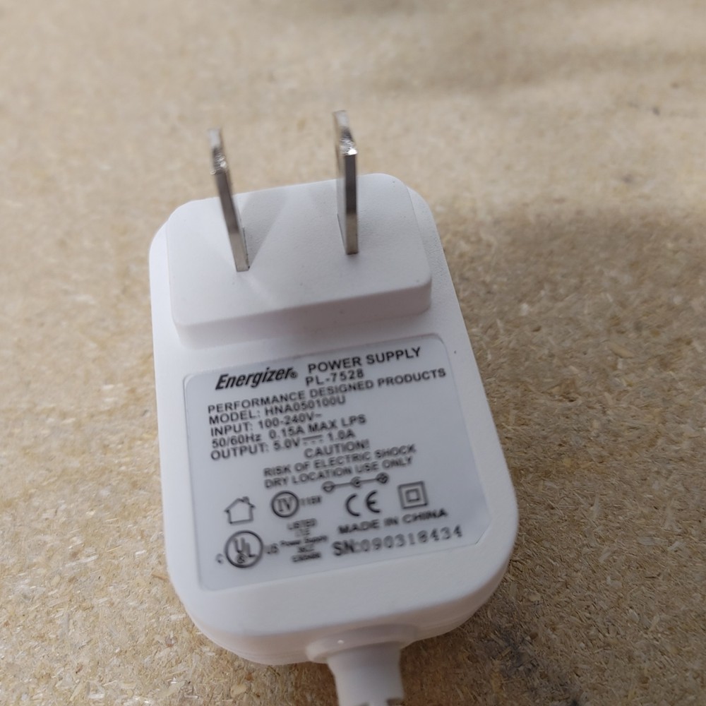 Energizer Charger - White PL-7528