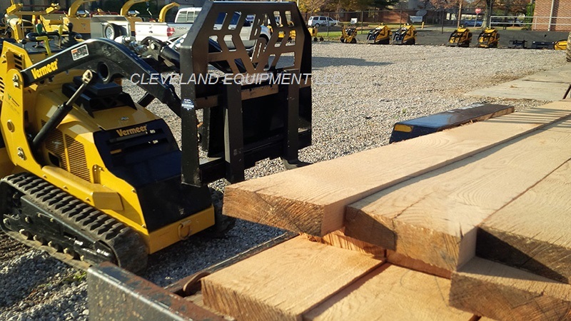 NEW 36" TORO DINGO MINI PALLET FORKS & FRAME ATTACHMENT