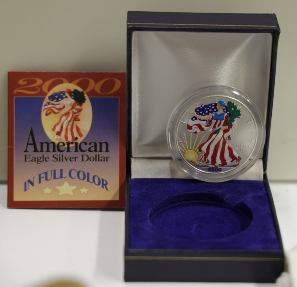 2000 US Silver Eagle 1 oz. in Full Color Box/Coa