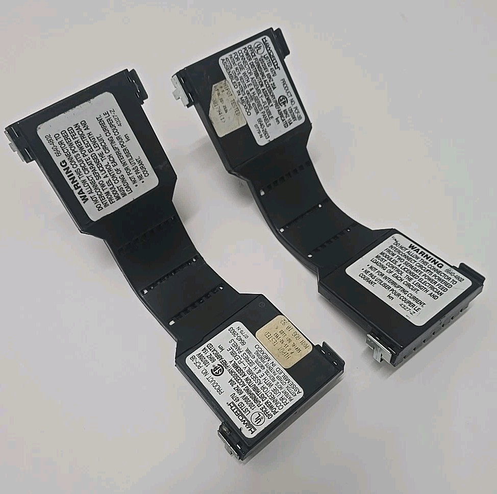 (2) HAWORTH PCSS-3B Electrical Cable Wire Connector Cubical Panel 6640-4802 8"