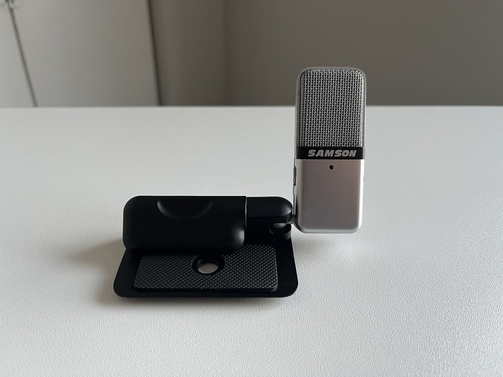 Samson Go Mic USB Condenser Microphone Silver Black - CRACKED CASING