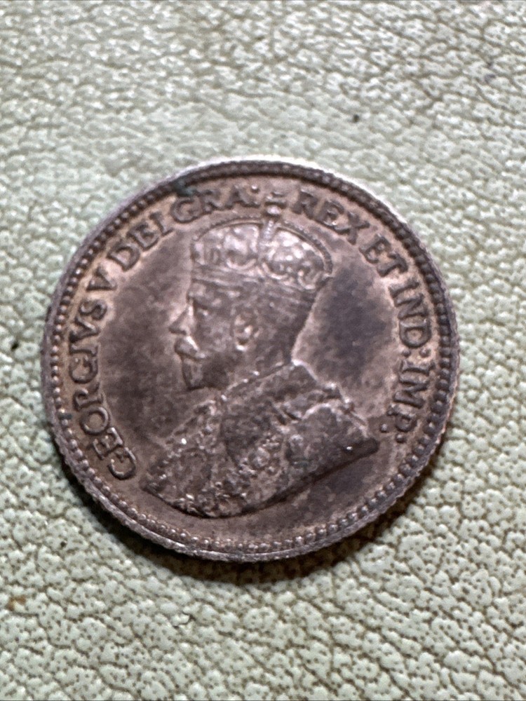 1914 Canada Silver Five Cents - Toned - Solid AU George V