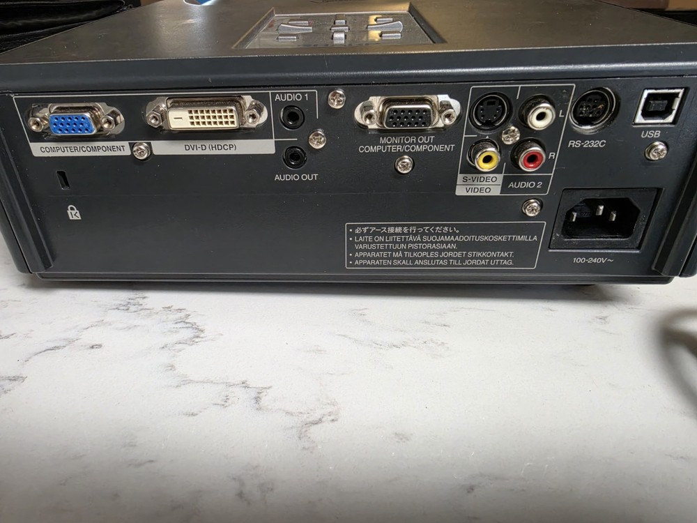 Sharp Projectors Model XR-30X