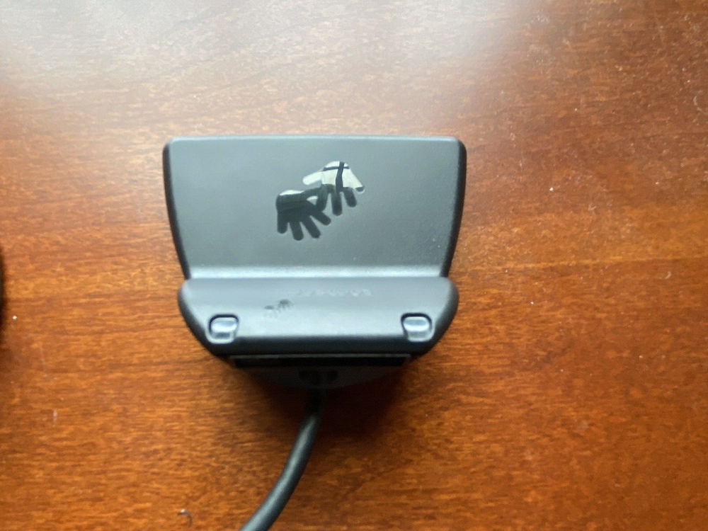 NEW Genuine TomTom GO 710 910 Home USB Dock Mount