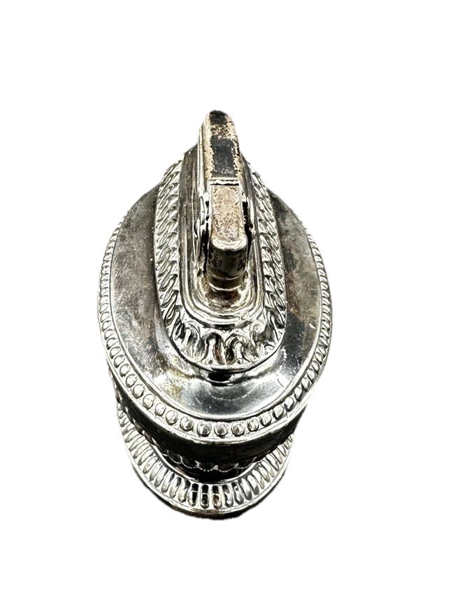 Vintage Lighter Table Ronson "Queen Anne" Silver Plated
