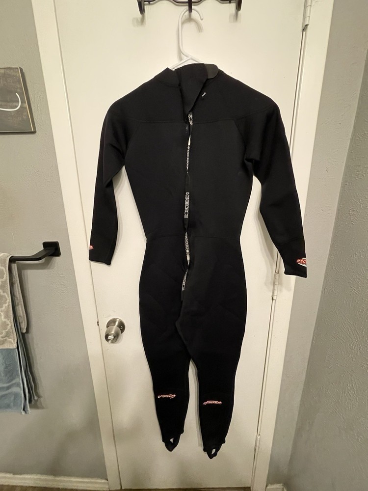 Henderson Microphone wetsuit size XS
