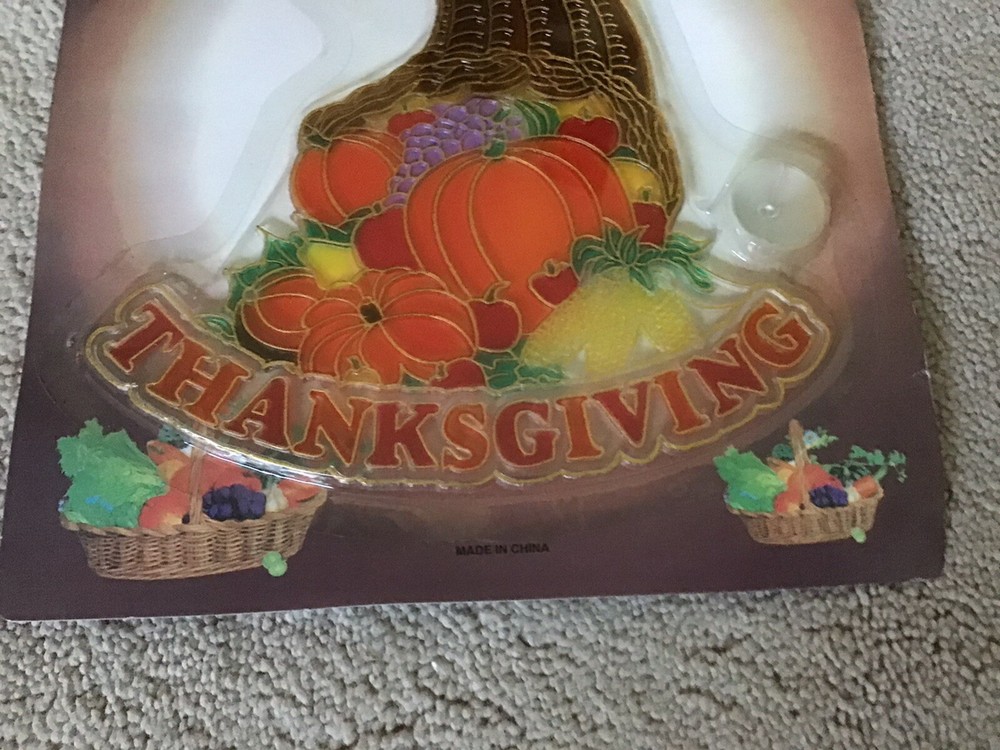 NIP Thanksgiving Plastic Suncatcher "HAPPY THANKSGIVING" Cornucopia