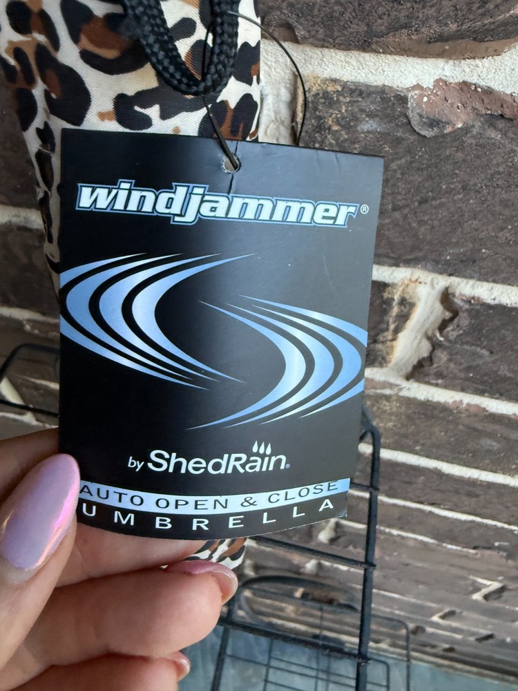 NWT Windjammer ShedRain Umbrella Leopard Print Auto Open and Close