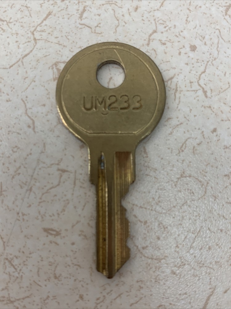 UN233 Key Replacement CM Lock