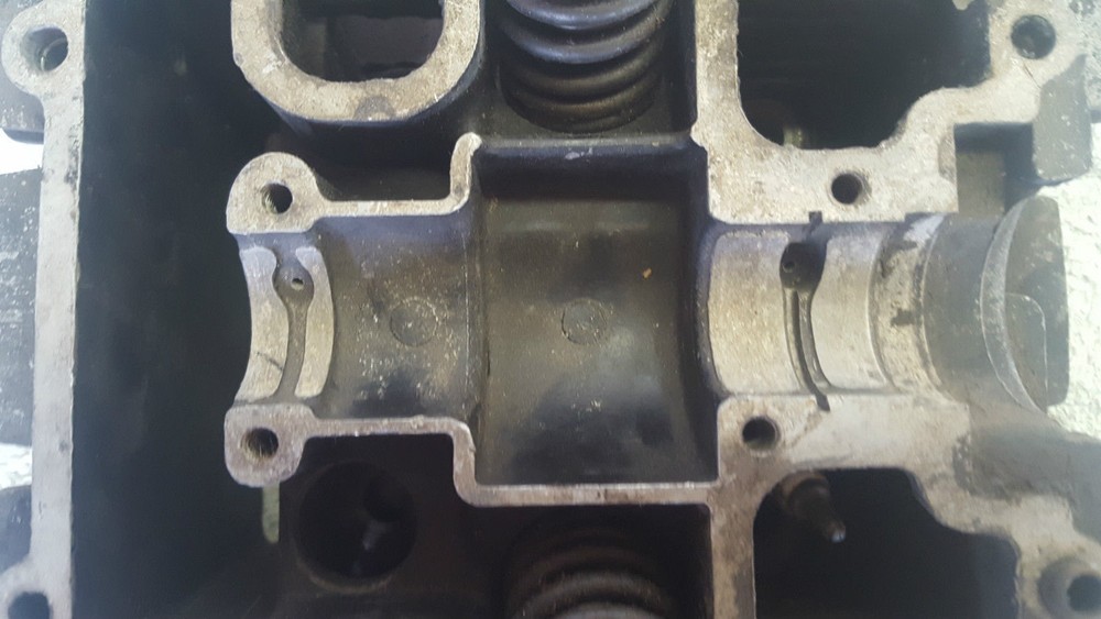 Suzuki DR400 DR 400 Cylinder Head