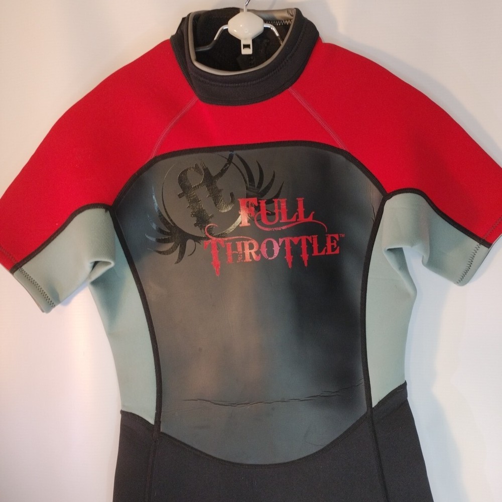 FULL THROTTLE shorty wetsuit , size Junior Large