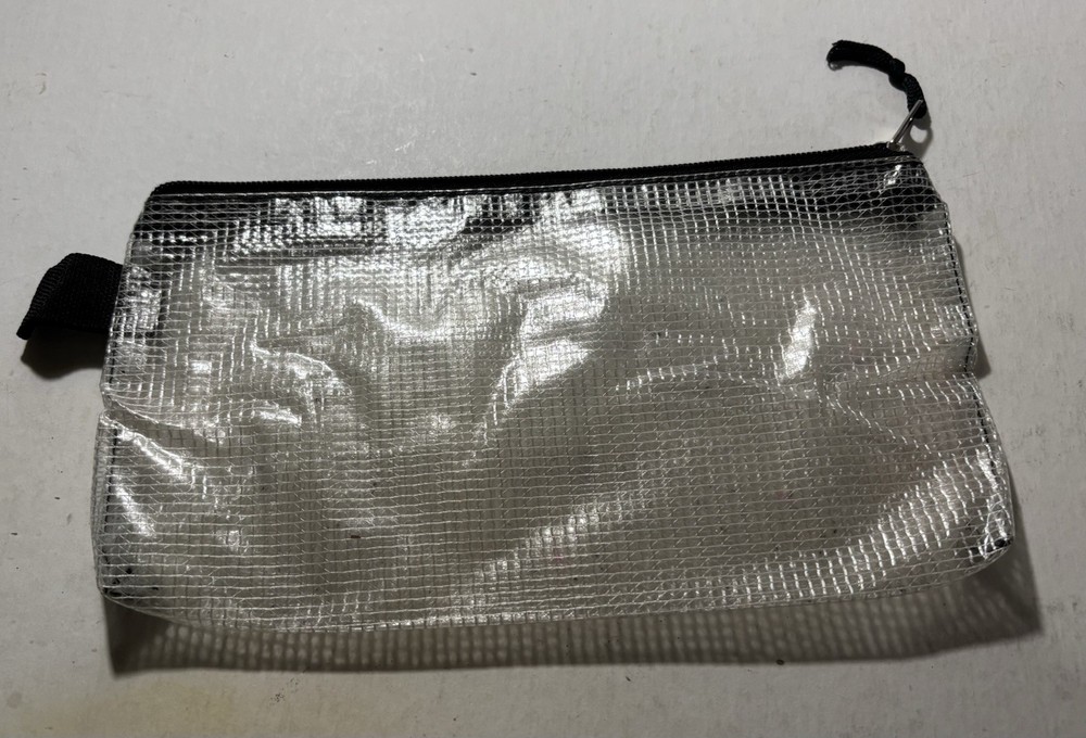 (Used) Blick Mesh Zipper Bag - 5" x 10"