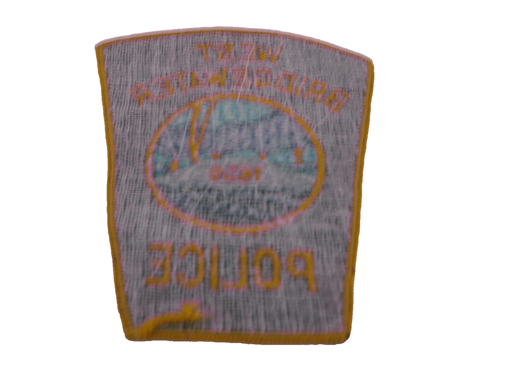WEST BRIDGEWATER, MASSACHUSETTS POLICE SHOULDER PATCH MA