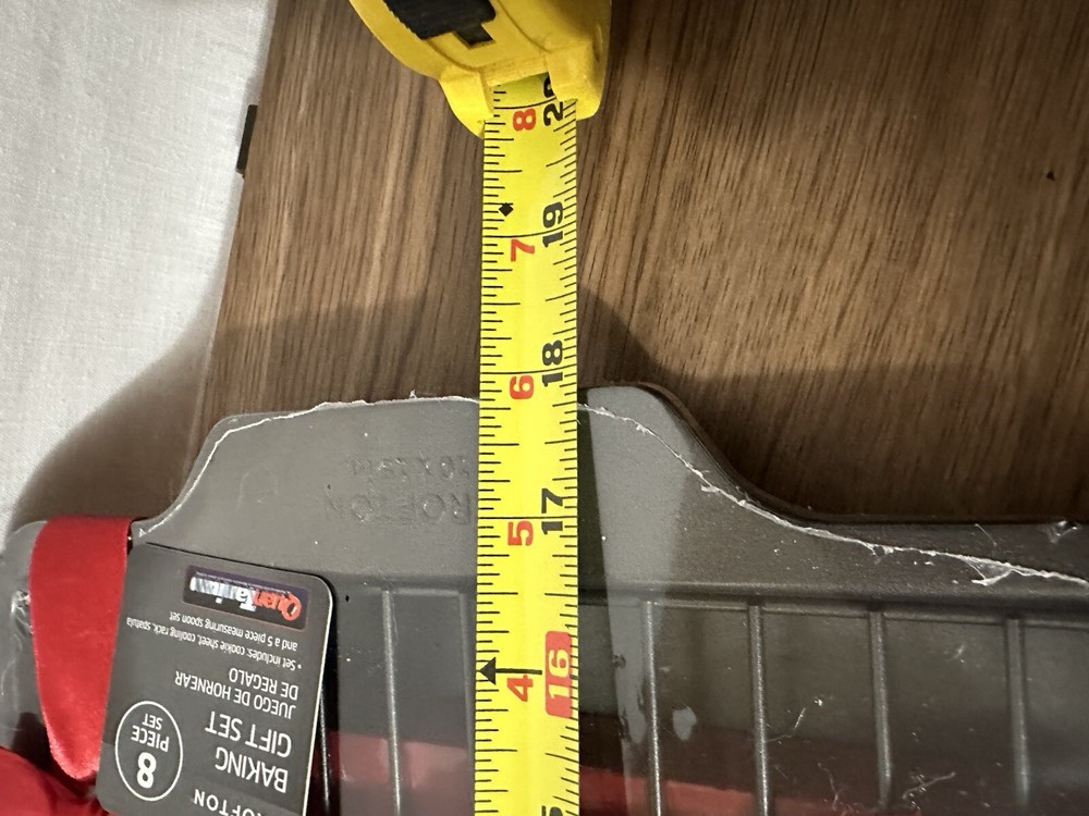 Holiday Baking Set, 8 Pieces