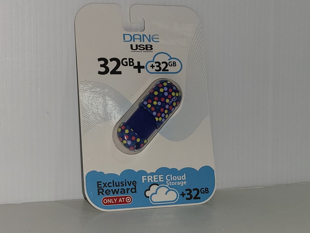 🌍 Dane USB, 16 GB, Target Exclusive Reward