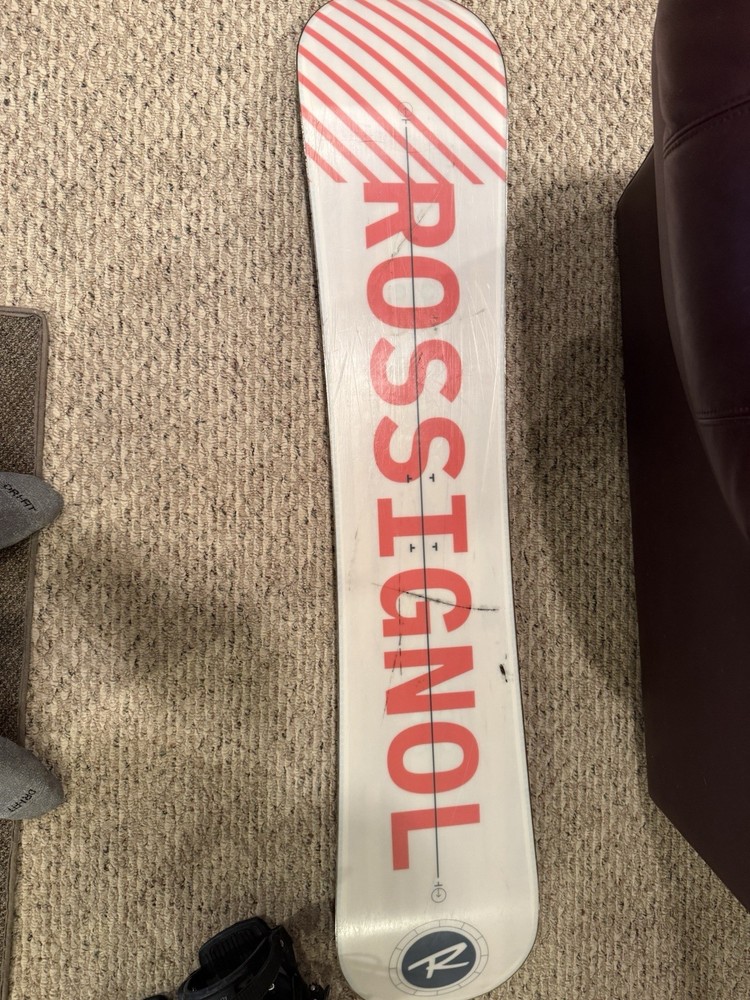 Rossignol 151cm Snowboard Used With Flow Alpha Bindings medium (size 7-10)