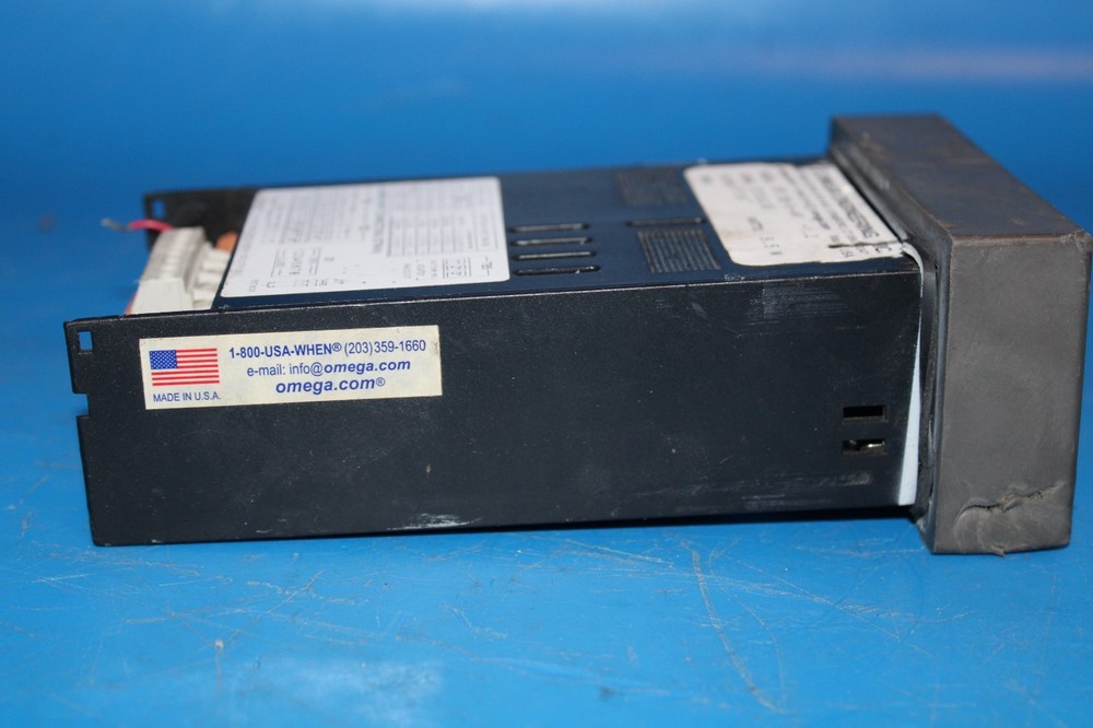 OMEGA DP25B-S-AR / DP25BSAR Digital Strain Gage Panel Meter