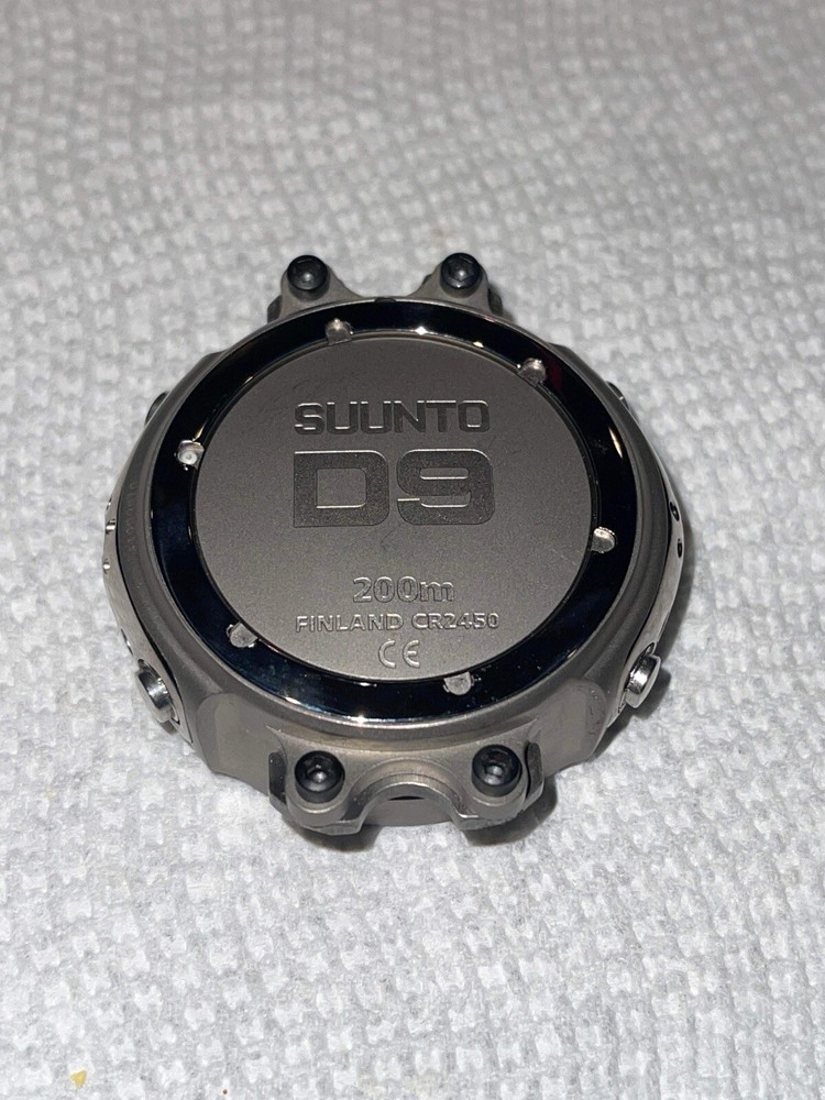 SUUNTO D9 DIVE COMPUTER AIR / NITROX - WRIST WATCH. USED