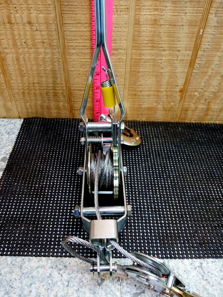 Haul Master 1200 LB. Capacity Cable Winch Puller