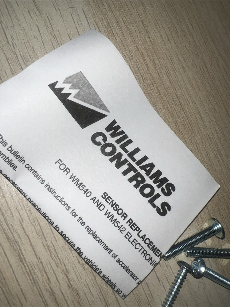 2587575C92 CONTROL, ELECTRONIC ACCELERATOR SENSOR