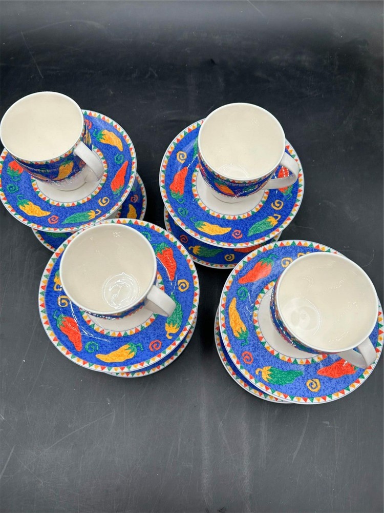 16 PCS - CHRISTOPHER STUART - PEPPER PATCH - 8 CUPS / 8 SAUCERS **READ**