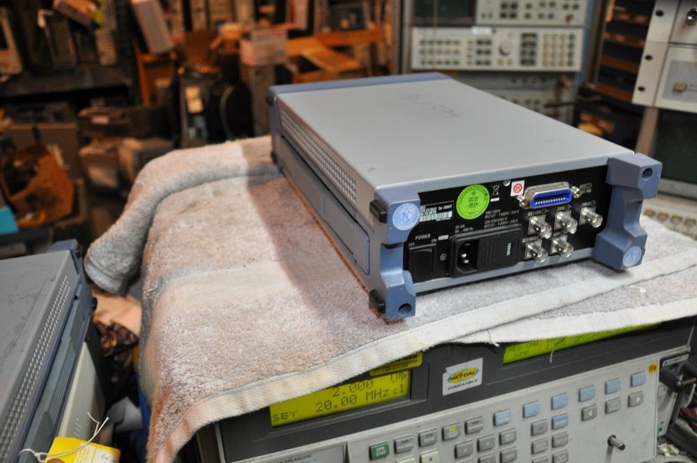 Rohde & Schwarz URE3 30 MHz RMS Voltmeter