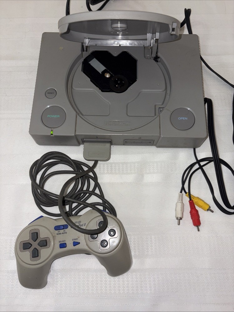 Sony PlayStation 1 PS1 System w/cables & controller