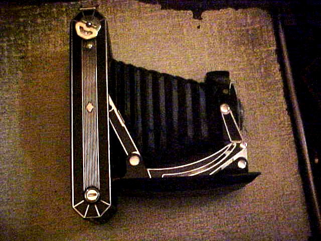 ANTIQUE FILM CAMERA KODAK DAKAR No.1