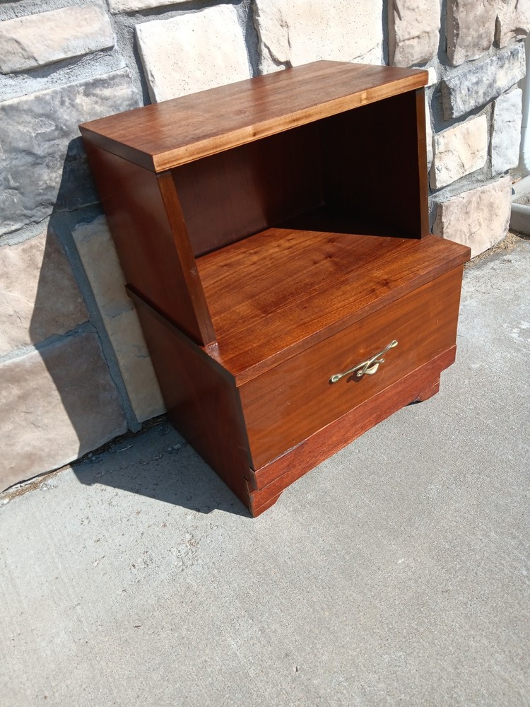 Walnut Veneer Ballman Cummings Step-End Nightstand or End Table