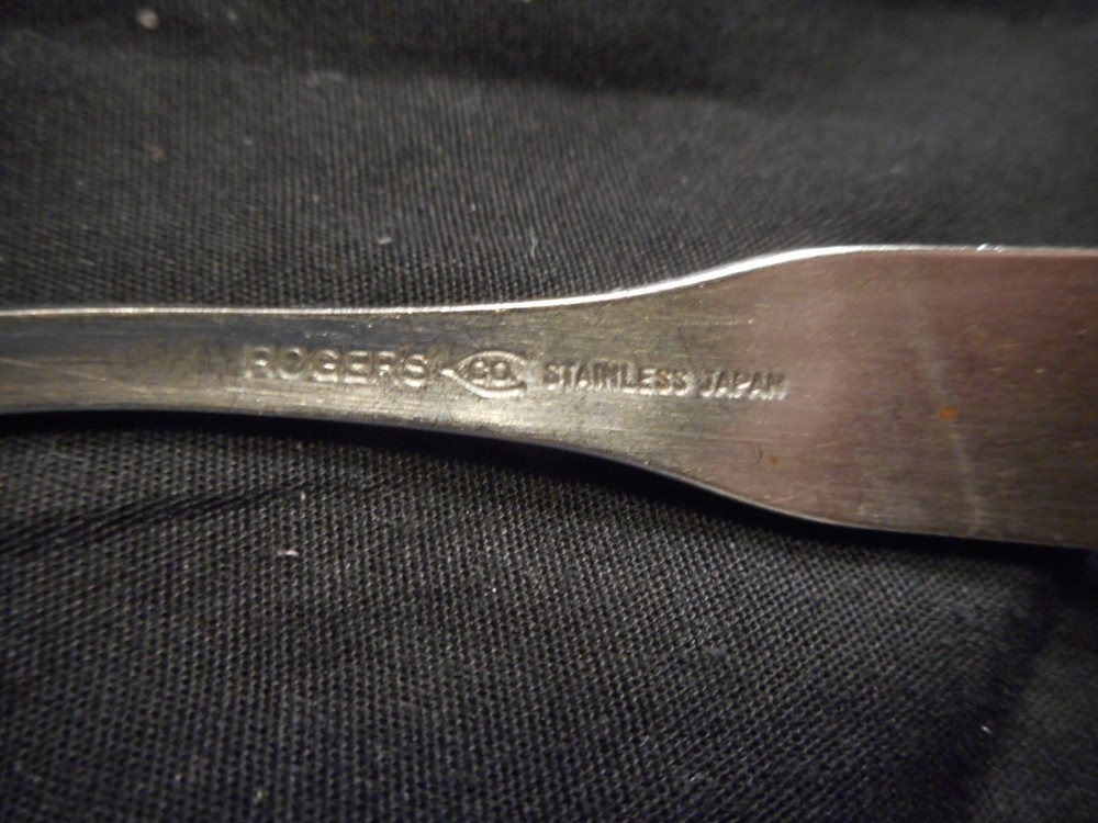 Vintage Rogers Stainless 31 Pieces Flatware Lot