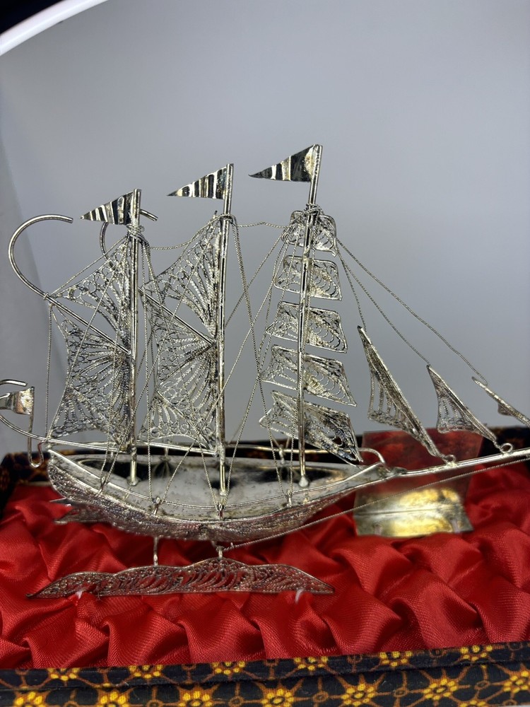fine silver boat souvenir 2008 Plaque “Sylvia & Siegfried”