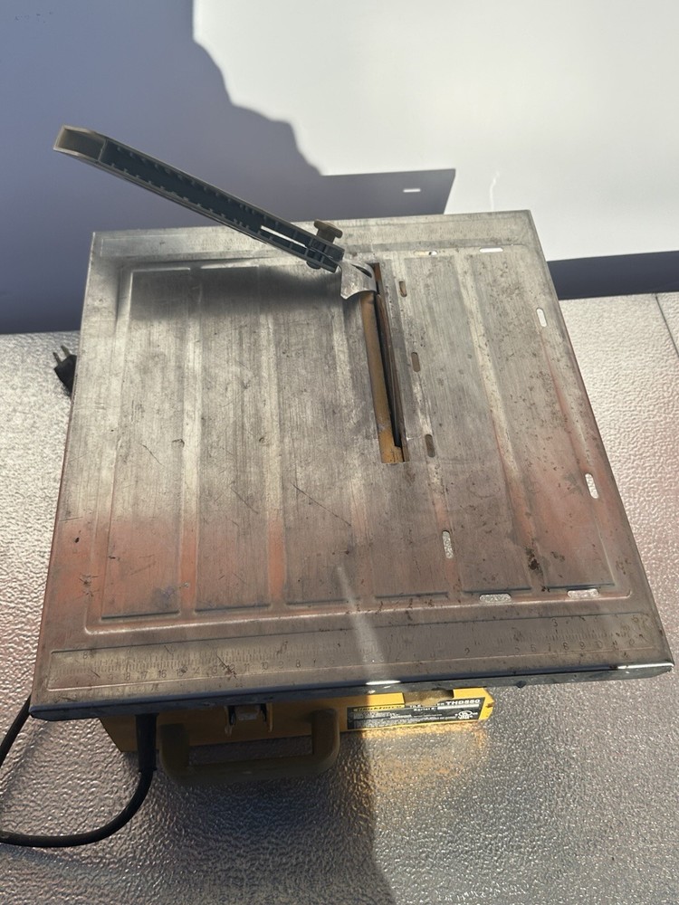 WorkForce tile cutter saw THD550 120V