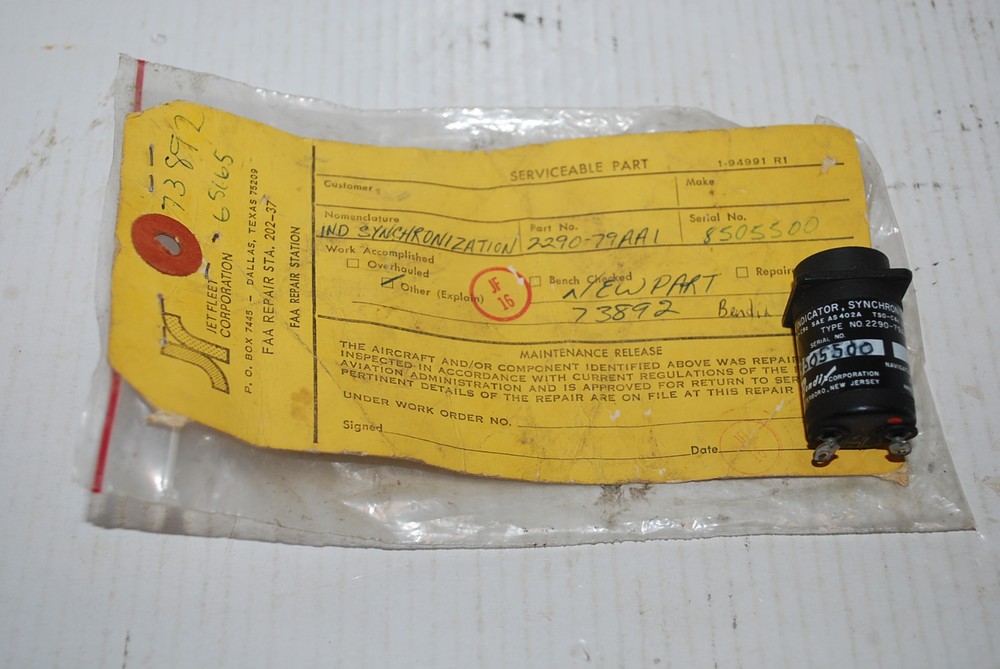 # 2290-79AA1- AIRCRAFT RUDDER SYNCRONIZATION INDICATOR- Bendix Corp.- NOS