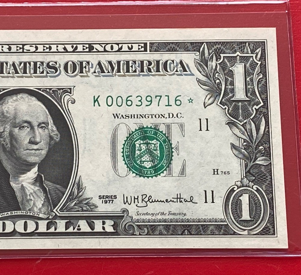 1977 STAR  NOTE $1 DOLLAR BILL ( DALLAS K ) UNCIRCULATED