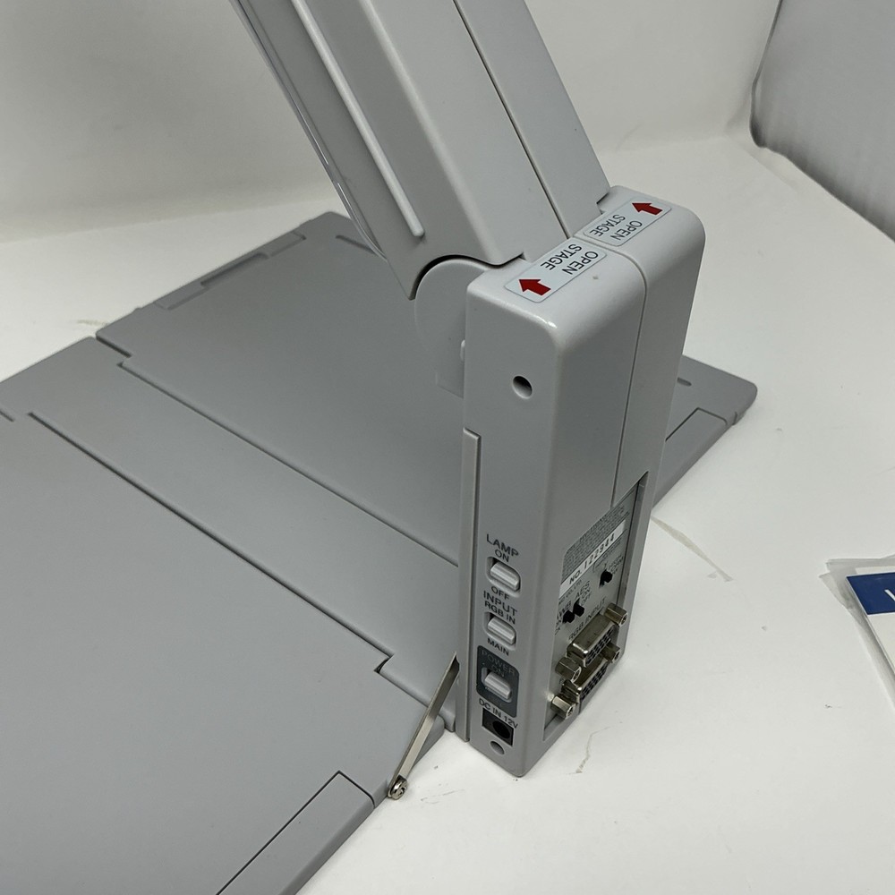 ELMO HV-110XG Visual Presenter With Case