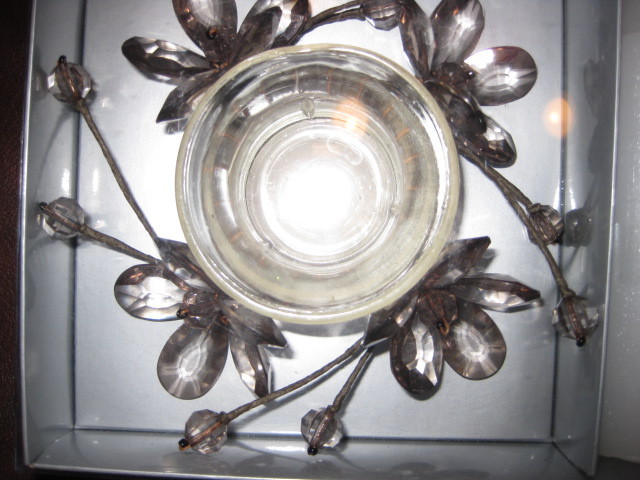 US: CRYSTAL CANDLE HOLDER