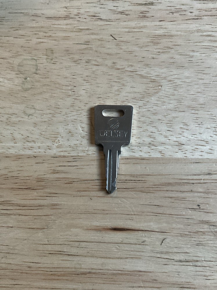 Delsey Key # 323