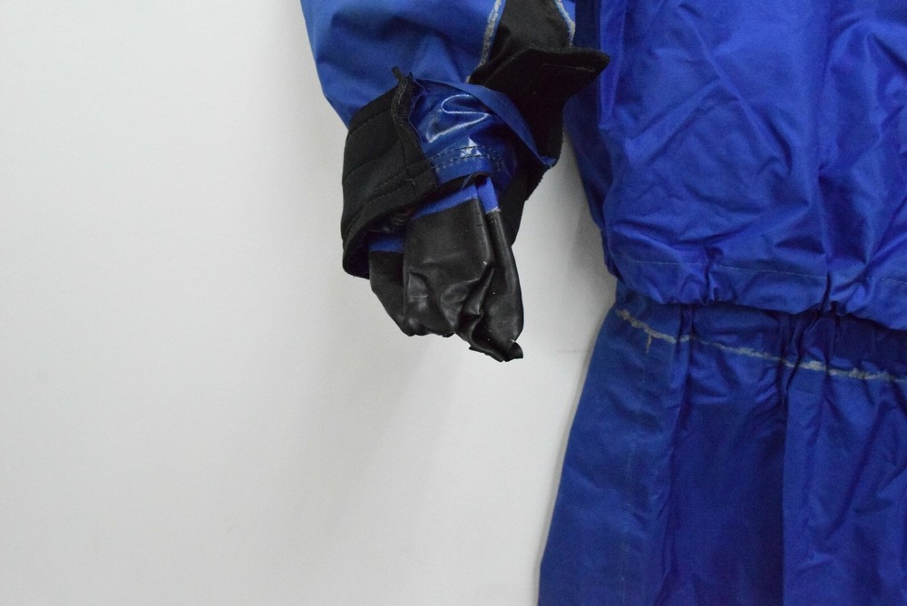 Stohlquist Medium M Blue Drysuit Rough Shape