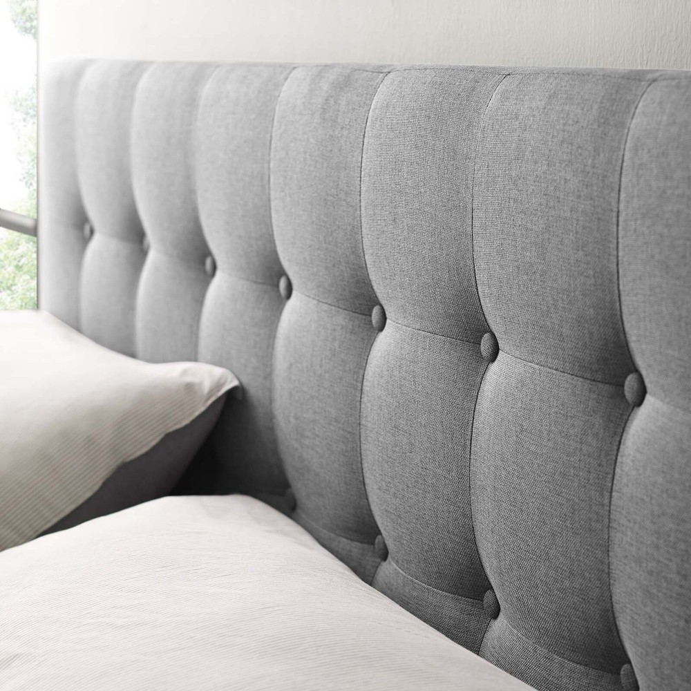 Modway Fabric Upholstered Button Tufted Square Full Size Headboard in Gray