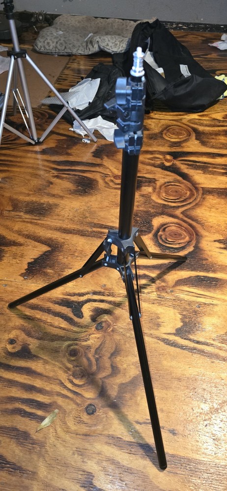 ePhotoInc 2-CFL Softbox Continuous Lighting Kit, 4-Bulb, AC Powered