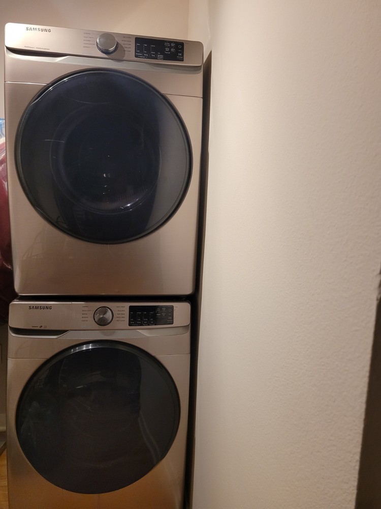 Stackable 4.5 CuFt.Samsung Washer & Dryer Front Load WF45R6100A, DVE(G) 45R6300