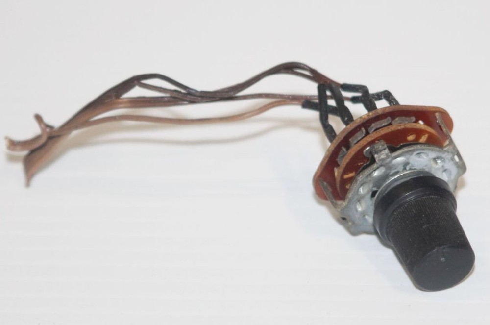 Slave Selector Switch Part - Eliminator Lighting E135 MKII Tracker Stage Light